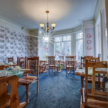 휫비 The Grove B&B 외부 사진