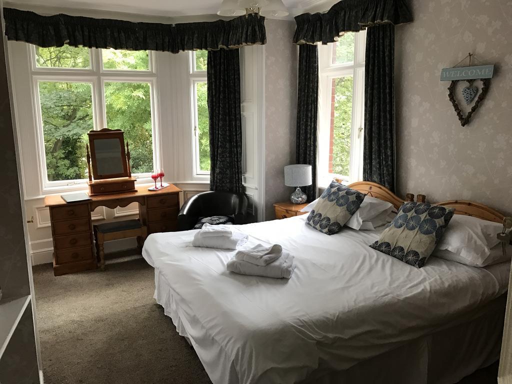 휫비 The Grove B&B 외부 사진