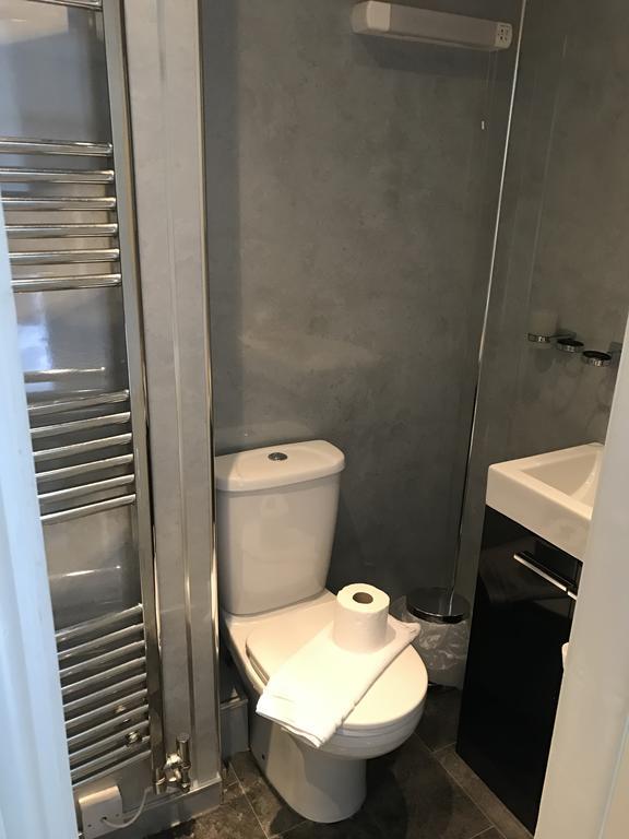 휫비 The Grove B&B 외부 사진