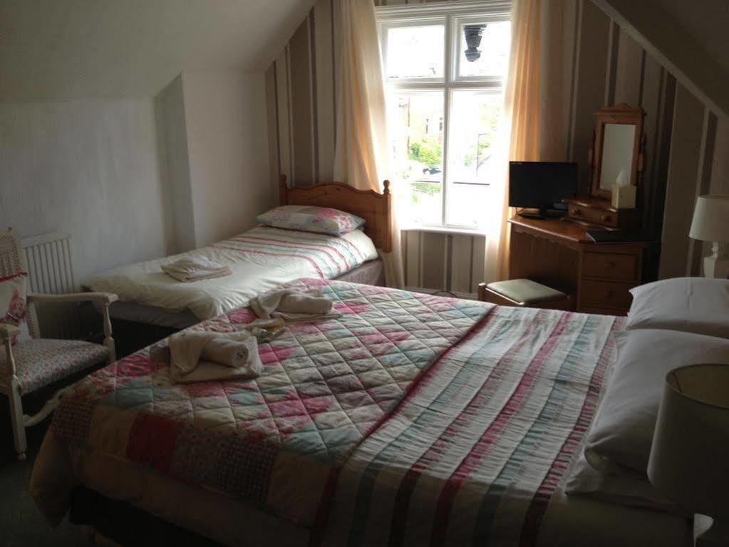휫비 The Grove B&B 외부 사진