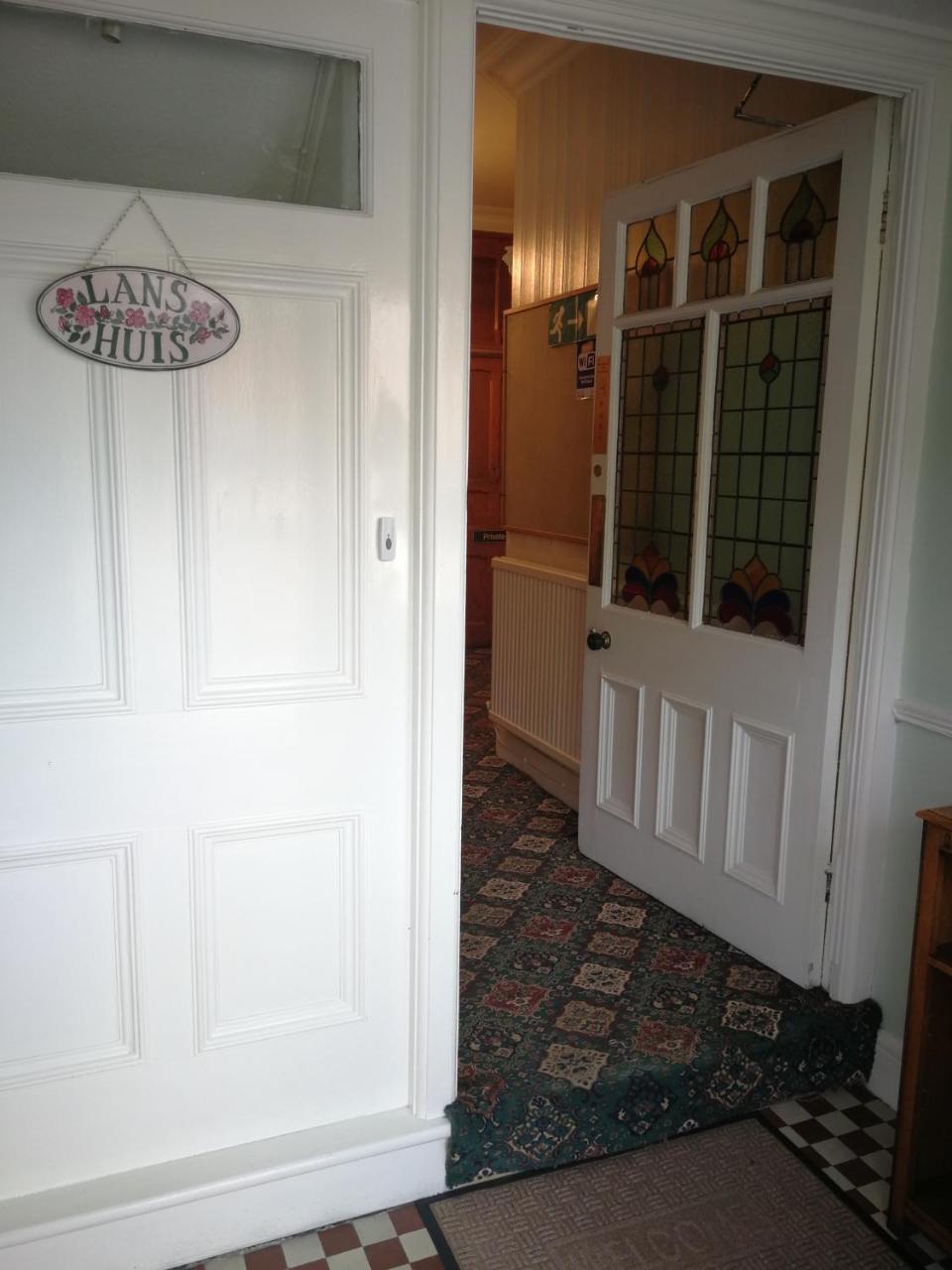휫비 The Grove B&B 외부 사진