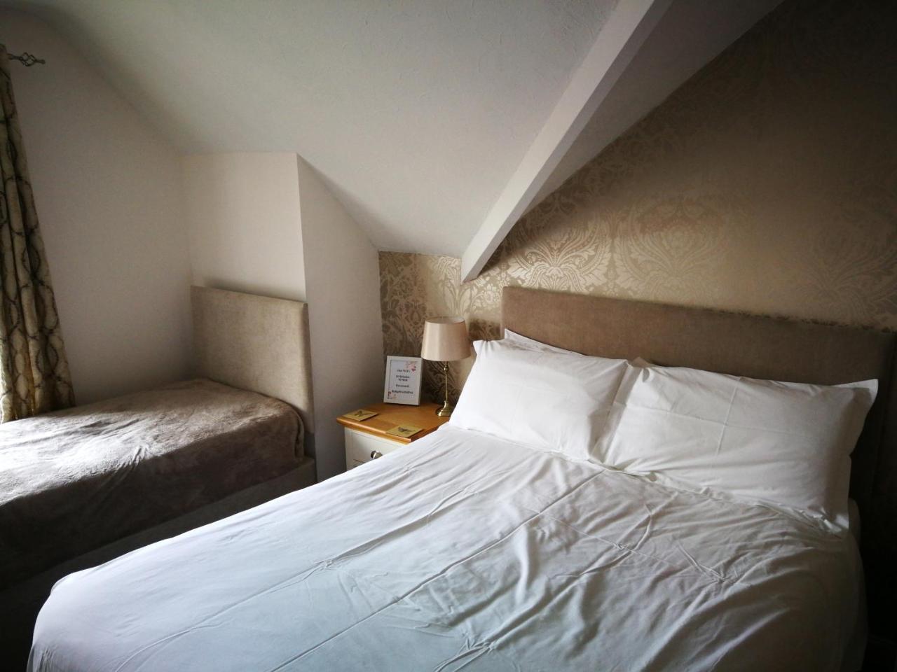 휫비 The Grove B&B 객실 사진